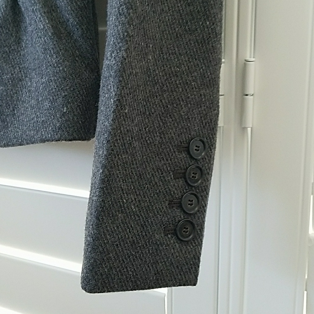 Loft Gray Ruffle Blazer - Picture 6 of 6